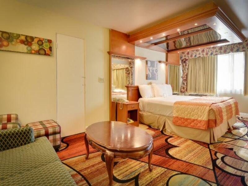 Vagabond Inn Long Beach Exterior photo